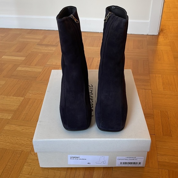 L’intervalle ´Lamont’ dark navy booties - Picture 2 of 6